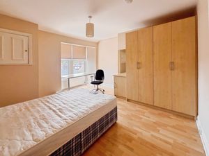 Photo 6- click for photo gallery